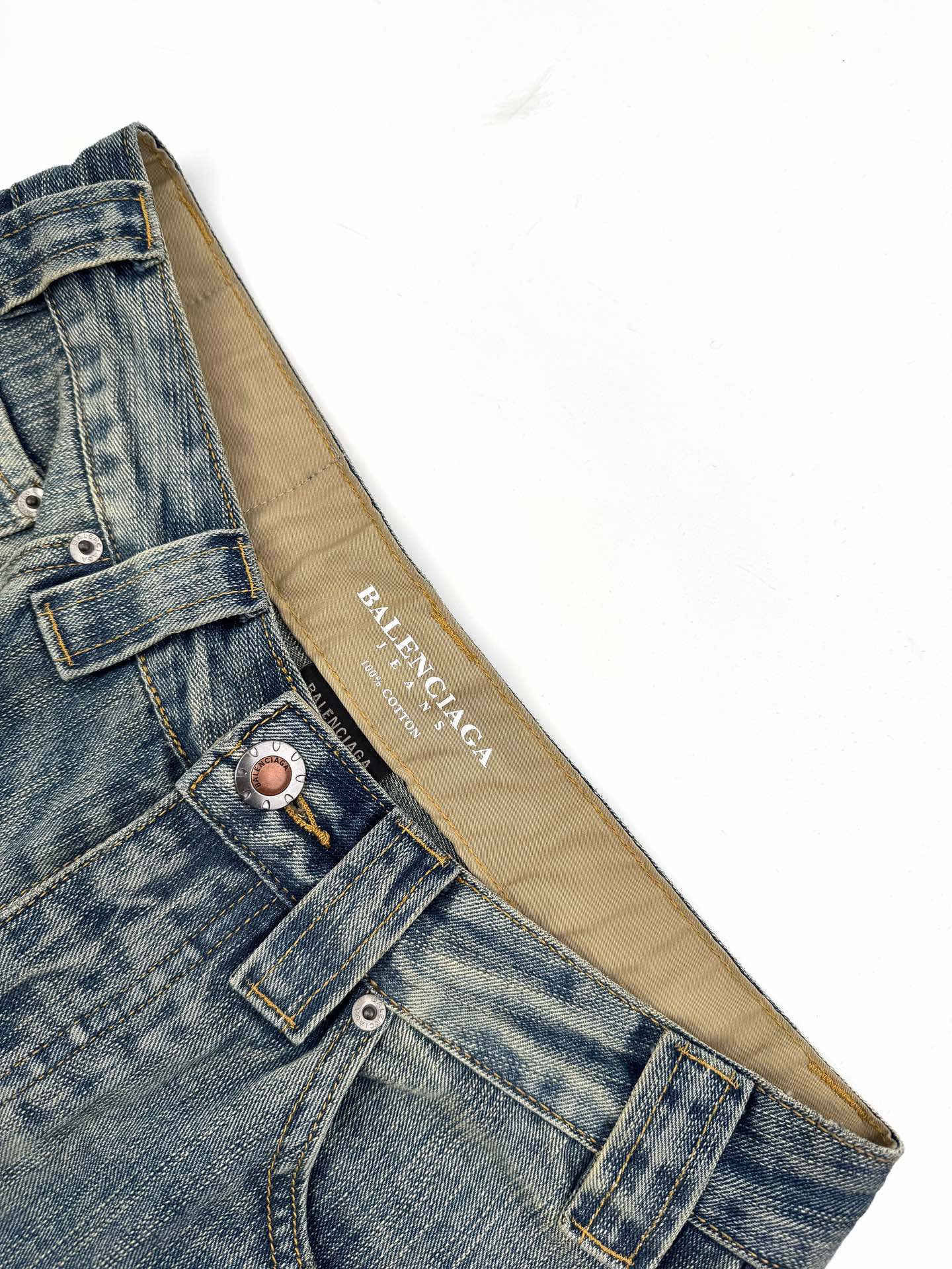 New Hot Selling Jeans